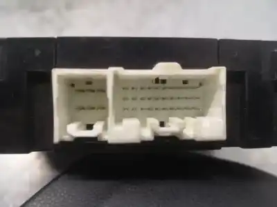 Second-hand car spare part electronic module for mazda 5 (cw) active oem iam references cd8567560c