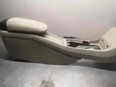 Pezzo di ricambio per auto di seconda mano bracciolo centrale per volvo v40 kinetic riferimenti oem iam 01284547  