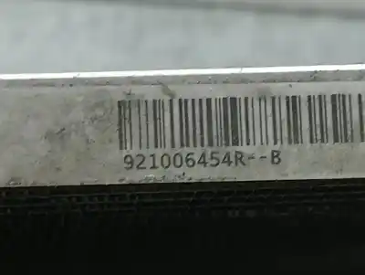 Автозапчасти б/у конденсатор / радиатор кондиционера воздуха за dacia dokker essential ссылки oem iam 921006454r  