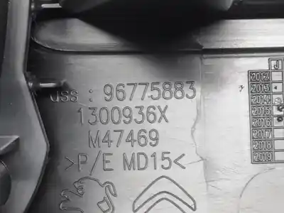 Gebrauchtes Autoersatzteil MITTELKONSOLE ARMATURENBRETT zum PEUGEOT 308  OEM-IAM-Referenzen 96775883  