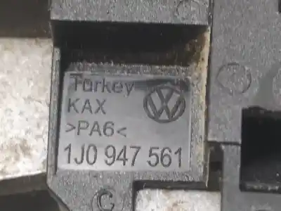 Автозапчастина б/у важіль ручного гальма для skoda fabia combi 1.0 tsi посилання на oem iam 1j0947561  