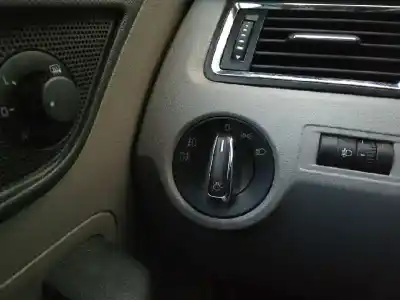 Автозапчасти б/у управление светом за seat toledo iv (kg3) 1.6 tdi ссылки oem iam  Автозапчасти б/у управление светом за seat toledo iv (kg3) 1.6 tdi ссылки oem iam