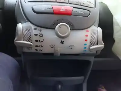 Tweedehands auto-onderdeel verwarming / airconditioning bediening voor citroen c1 (pm_, pn_) 1.4 hdi oem iam-referenties 69617026