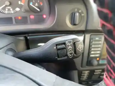 Peça sobressalente para automóvel em segunda mão comutador de limpa vidros por bmw serie 5 berlina (e39) 530d referências oem iam 8375407