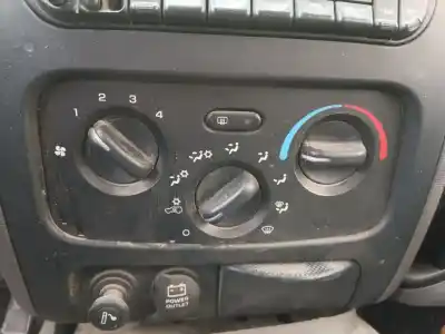 Pezzo di ricambio per auto di seconda mano controllo riscaldamento / aria condizionata per jeep cherokee (kj) 2.5 crd 4x4 riferimenti oem iam 55037533 Pezzo di ricambio per auto di seconda mano controllo riscaldamento / aria condizionata per jeep cherokee (kj) 2.5 crd 4x4 riferimenti oem iam 55037533