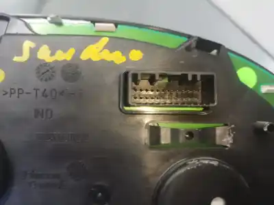 Peça sobressalente para automóvel em segunda mão quadrante por dacia sandero ambiance referências oem iam 248102645r  