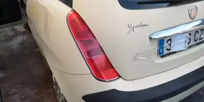 Second-hand car spare part left tailgate light for lancia ypsilon (101) 1.2 8v oem iam references 