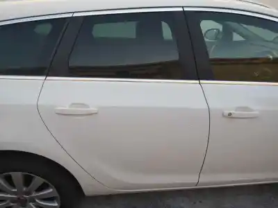 Автозапчастина б/у двері задні ліві для opel astra j sports tourer (p10) 1.7 cdti (35) посилання на oem iam 