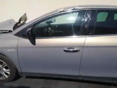 Автозапчасти б/у левая передняя дверь за lancia delta (181) argento ссылки oem iam  Автозапчасти б/у левая передняя дверь за lancia delta (181) argento ссылки oem iam