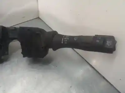 Peça sobressalente para automóvel em segunda mão comutador de piscas  por renault koleos expression referências oem iam 14a01  