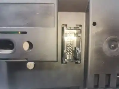 Peça sobressalente para automóvel em segunda mão quadrante por bmw serie 1 berlina (e81/e87) 116d referências oem iam 1041568  