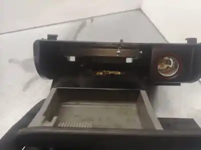 Pièce détachée automobile d'occasion cendrier pour audi tt (8n3/8n9) 1.8 t coupe (132kw) références oem iam 8n0857951