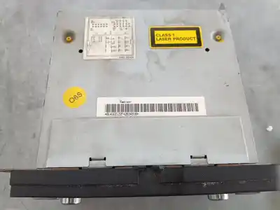 Second-hand car spare part audio system / radio cd for volkswagen caddy ka/kb (2k) kombi oem iam references 1k0035186t Second-hand car spare part audio system / radio cd for volkswagen caddy ka/kb (2k) kombi oem iam references 1k0035186t