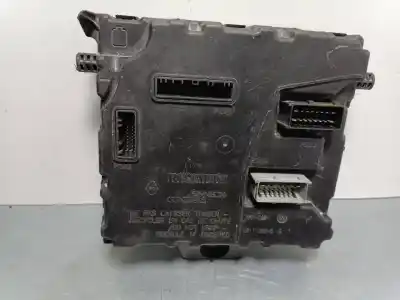 Second-hand car spare part fuse box unit for renault kangoo profesional oem iam references 284b15323r  