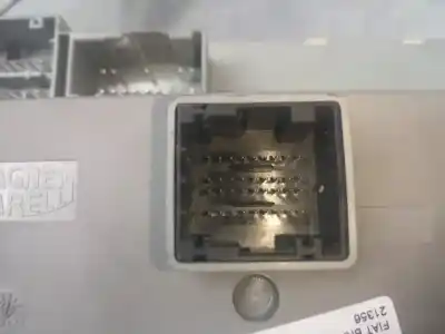 Pezzo di ricambio per auto di seconda mano scatola relè/fusibili per fiat bravo (198) 1.9 16v dynamic multijet riferimenti oem iam 