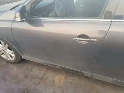 Second-hand car spare part left front door for renault latitude privilege 150 cv / 110 kw oem iam references 