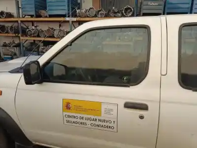 Gebrauchtes Autoersatzteil linke vordere tür zum nissan pick-up (d22) king cab 4x4 oem-iam-referenzen   