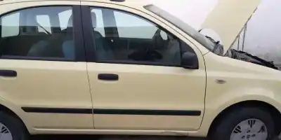 Peça sobressalente para automóvel em segunda mão porta dianteira direita por fiat panda (169) 1.3 16v jtd dynamic referências oem iam 