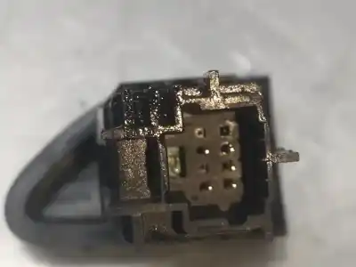 Peça sobressalente para automóvel em segunda mão interruptor 4 piscas - emergência por renault captur life referências oem iam 252907372r