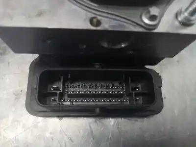 Peça sobressalente para automóvel em segunda mão abs por renault captur life referências oem iam 476601203r  