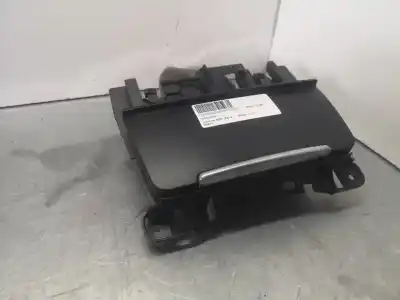 Автозапчастина б/у попільничка для audi a4 b8 (8k2) 2.0 tdi посилання на oem iam 8k0857951  