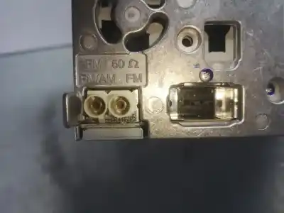 Peça sobressalente para automóvel em segunda mão sistema de áudio / rádio cd por audi a4 b8 (8k2) 2.0 tdi referências oem iam 8t1035186  