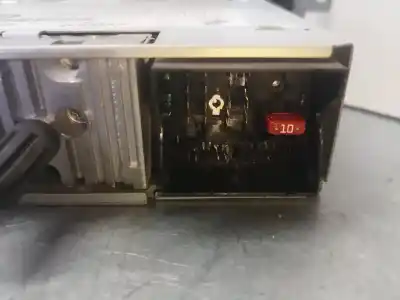 Second-hand car spare part audio system / radio cd for renault latitude privilege 150 cv / 110 kw oem iam references 281150048r  