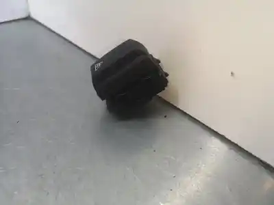 Second-hand car spare part switch for renault latitude privilege 150 cv / 110 kw oem iam references 251450002r  