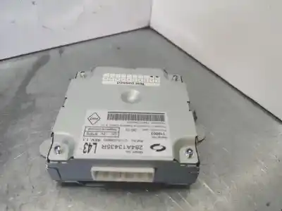 Second-hand car spare part electronic module for renault latitude privilege 150 cv / 110 kw oem iam references 284a13435r  