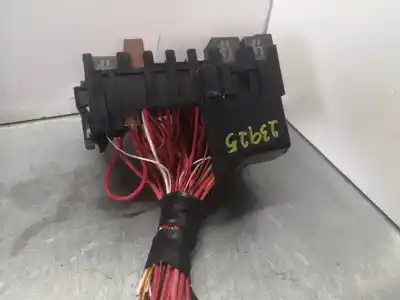 Second-hand car spare part fuse box unit for renault latitude privilege 150 cv / 110 kw oem iam references 240142135r