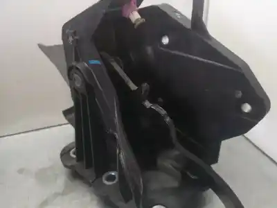 Second-hand car spare part clutch pedal for renault latitude privilege 150 cv / 110 kw oem iam references 465010032r