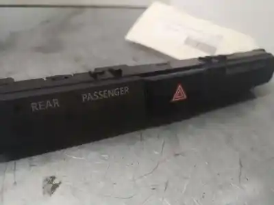 Second-hand car spare part hazard warning lights for mitsubishi eclipse cross challenge 2wd oem iam references 8002c230  