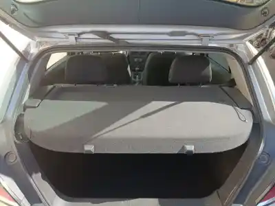 Peça sobressalente para automóvel em segunda mão chapeleira por opel astra h berlina cosmo referências oem iam 