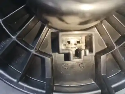 Pezzo di ricambio per auto di seconda mano motore di riscaldamento per fiat sedici (189) 2.0 multijet 16v emotion 4x4 riferimenti oem iam av1370