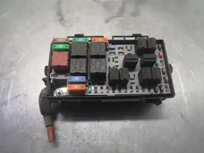 Second-hand car spare part FUSE BOX UNIT for OPEL CORSA D (S07)  OEM IAM references 13217394  