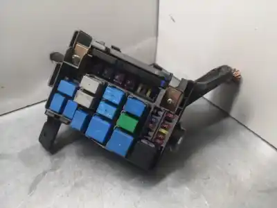 Pezzo di ricambio per auto di seconda mano scatola relè/fusibili per hyundai ix20 (jc) 1.4 crdi riferimenti oem iam 919401p011