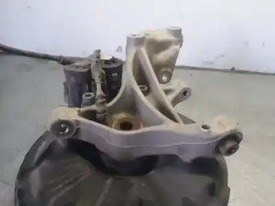 Second-hand car spare part rear left knuckle for skoda superb (3v3) active oem iam references   