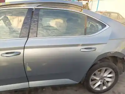 Автозапчастина б/у двері задні ліві для skoda superb (3v3) active посилання на oem iam   