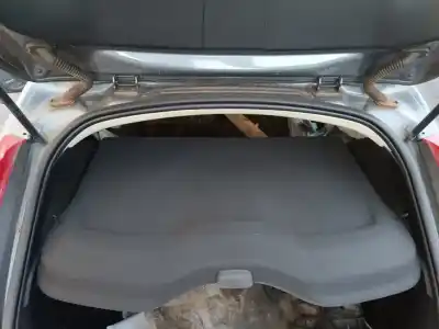 Peça sobressalente para automóvel em segunda mão chapeleira por volvo v40 kinetic referências oem iam 