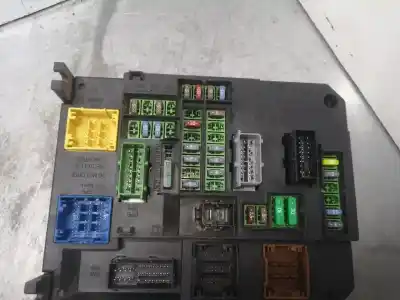 Second-hand car spare part fuse box unit for citroen c4 lim. exclusive oem iam references 9665547280  