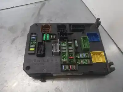 Second-hand car spare part fuse box unit for citroen c4 lim. exclusive oem iam references 9665547280  