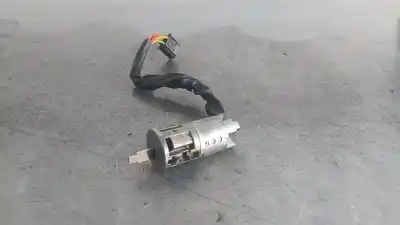 Second-hand car spare part ignition switch for dacia duster laureate 4x2 oem iam references   