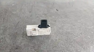 Second-hand car spare part sensor for dacia duster laureate 4x2 oem iam references 216751788  