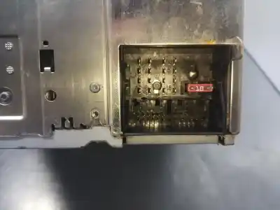 Second-hand car spare part audio system / radio cd for audi a3 (8p) 1.9 tdi ambiente oem iam references 8p0035186  
