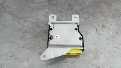Second-hand car spare part airbag control unit for renault megane iv berlina 5p business 140 cv / 103 kw oem iam references 985105099r 680850800d 