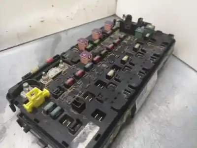 Peça sobressalente para automóvel em segunda mão caixa de fusíveis e relés por ssangyong kyron 200 xdi limited referências oem iam pag66td30