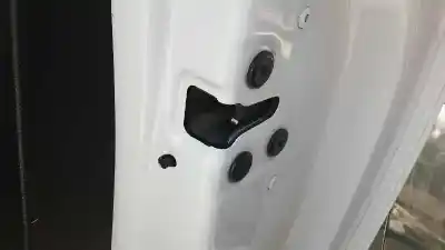 Автозапчасти б/у замок задней правой двери за renault twingo iii zen ссылки oem iam 825022177r  4072 7217