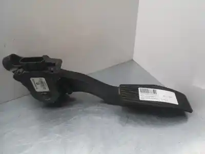 Second-hand car spare part accelerator pedal for opel meriva b essentia 95 cv / 70 kw oem iam references 13362749