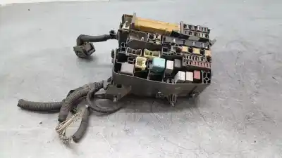 Second-hand car spare part fuse box unit for toyota verso (_r2_) 2.0 d-4d (aur20_) oem iam references   