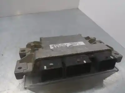 Автозапчастина б/у ебу контролер двигуна для renault clio ii fase ii (b/cb0) 1.2 16v посилання на oem iam 8200473744  s120201109